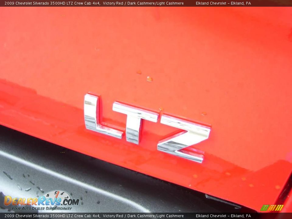 2009 Chevrolet Silverado 3500HD LTZ Crew Cab 4x4 Victory Red / Dark Cashmere/Light Cashmere Photo #16