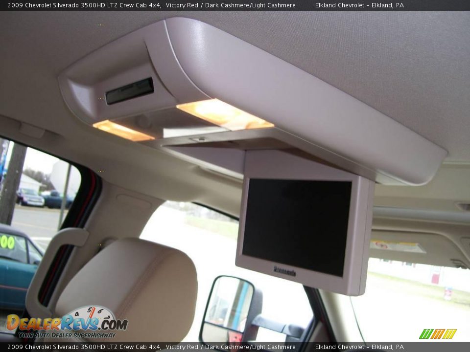 2009 Chevrolet Silverado 3500HD LTZ Crew Cab 4x4 Victory Red / Dark Cashmere/Light Cashmere Photo #28