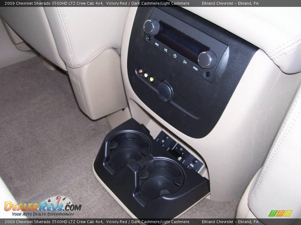 2009 Chevrolet Silverado 3500HD LTZ Crew Cab 4x4 Victory Red / Dark Cashmere/Light Cashmere Photo #29