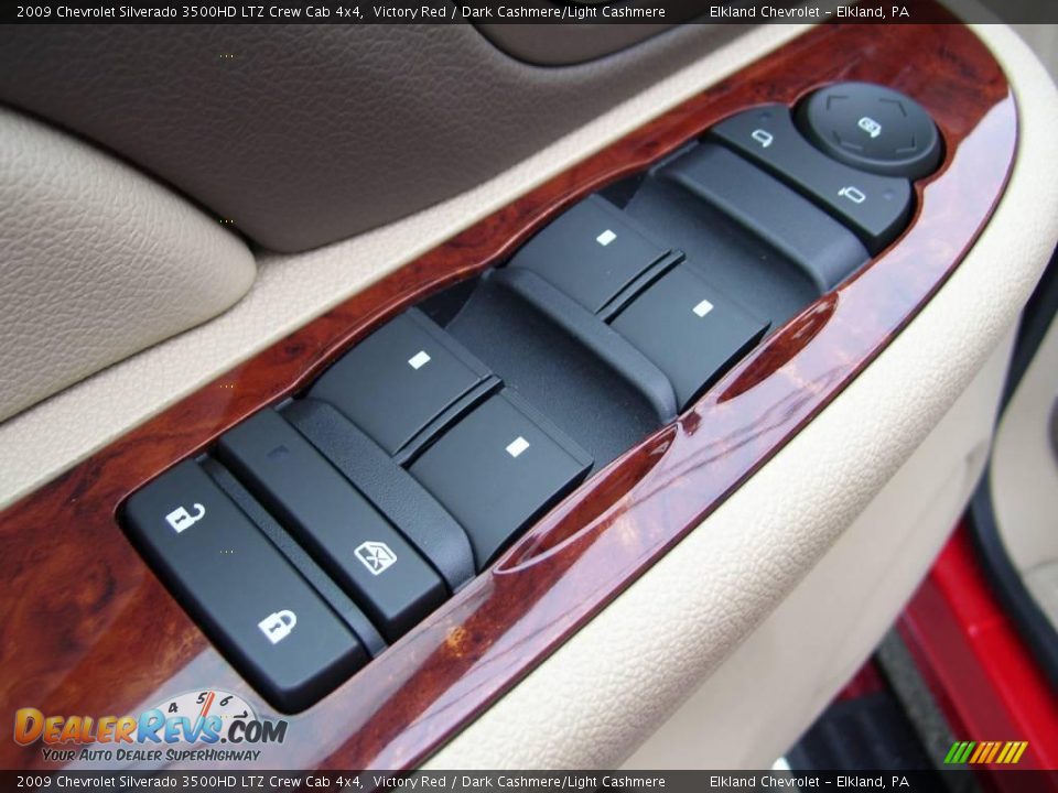 2009 Chevrolet Silverado 3500HD LTZ Crew Cab 4x4 Victory Red / Dark Cashmere/Light Cashmere Photo #34
