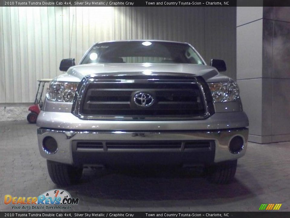 2010 Toyota Tundra Double Cab 4x4 Silver Sky Metallic / Graphite Gray Photo #2