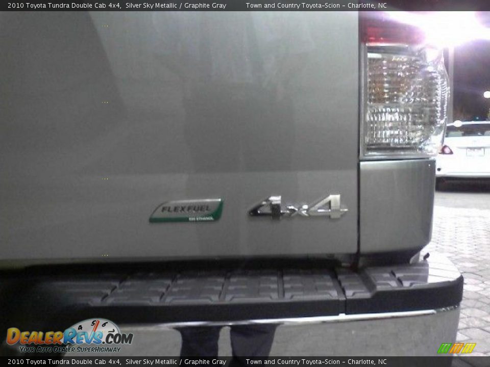 2010 Toyota Tundra Double Cab 4x4 Silver Sky Metallic / Graphite Gray Photo #20