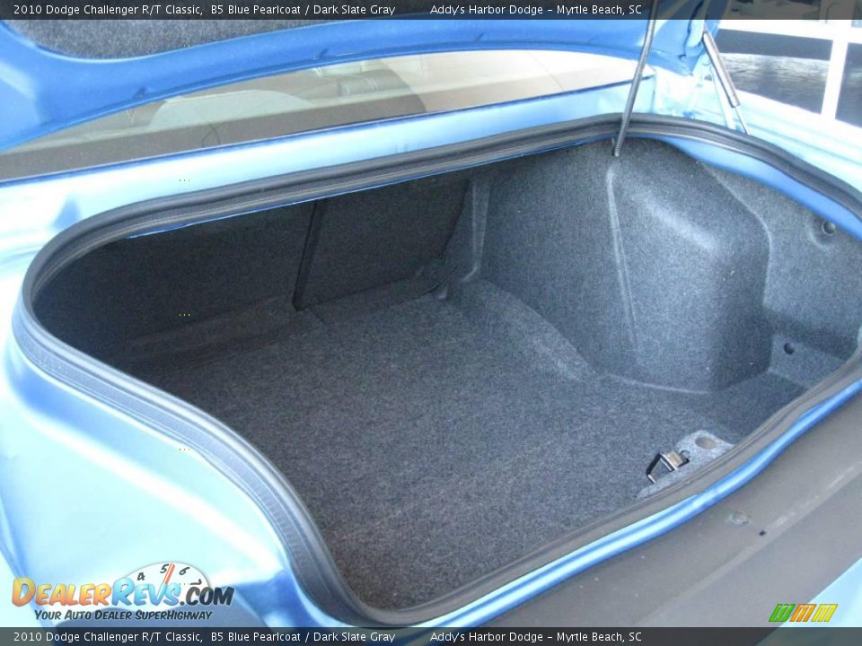 2010 Dodge Challenger R/T Classic B5 Blue Pearlcoat / Dark Slate Gray Photo #10