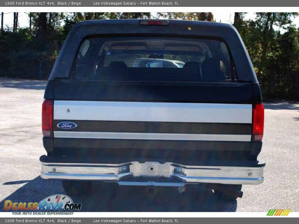 1996 Ford Bronco XLT 4x4 Black / Beige Photo #3