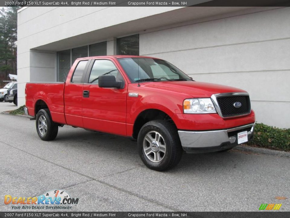 2007 Ford F150 XLT SuperCab 4x4 Bright Red / Medium Flint Photo #1