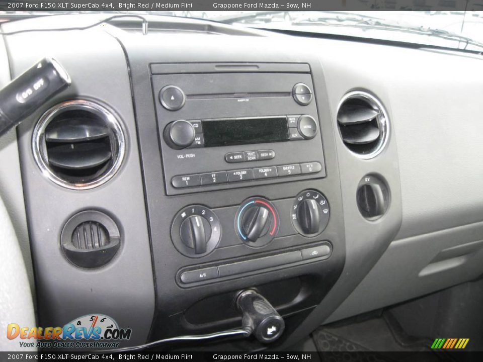 2007 Ford F150 XLT SuperCab 4x4 Bright Red / Medium Flint Photo #7