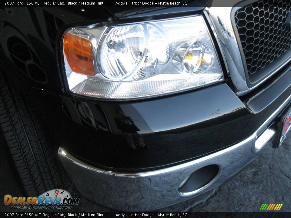2007 Ford F150 XLT Regular Cab Black / Medium Flint Photo #5