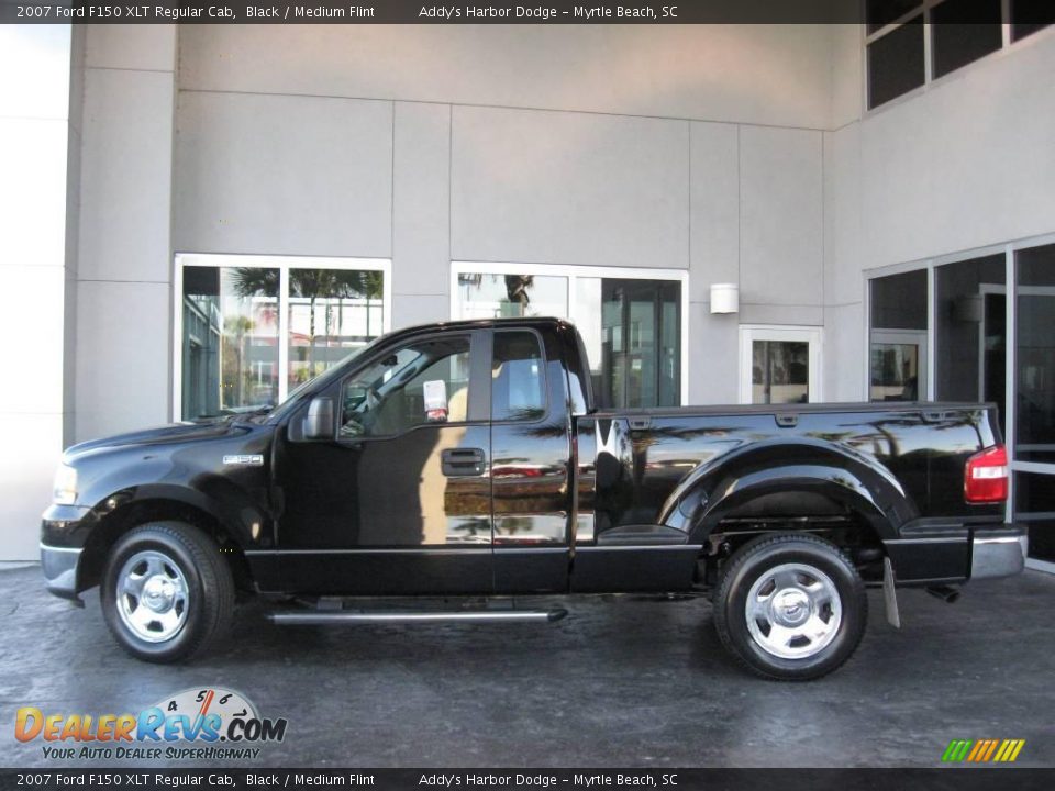 2007 Ford F150 XLT Regular Cab Black / Medium Flint Photo #6