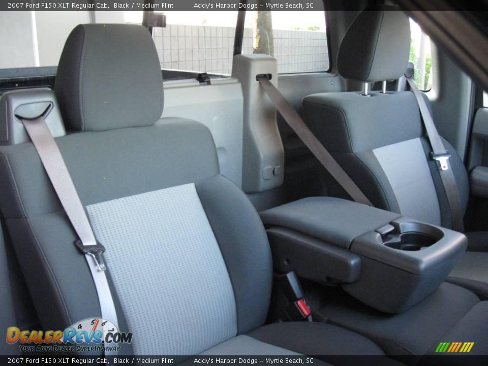 2007 Ford F150 XLT Regular Cab Black / Medium Flint Photo #22
