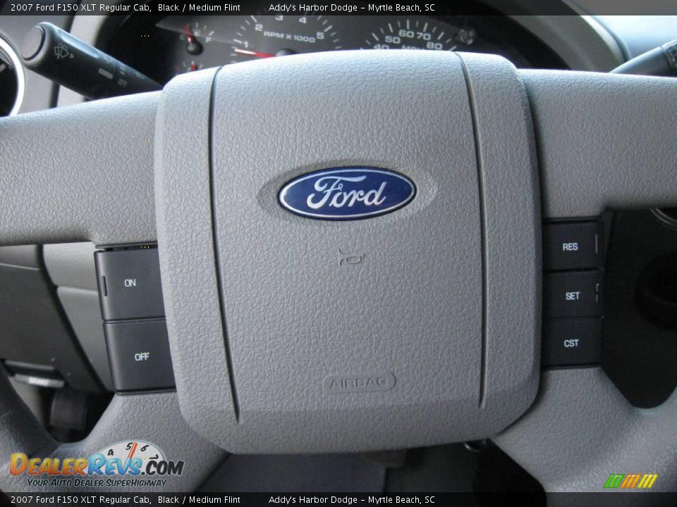 2007 Ford F150 XLT Regular Cab Black / Medium Flint Photo #26