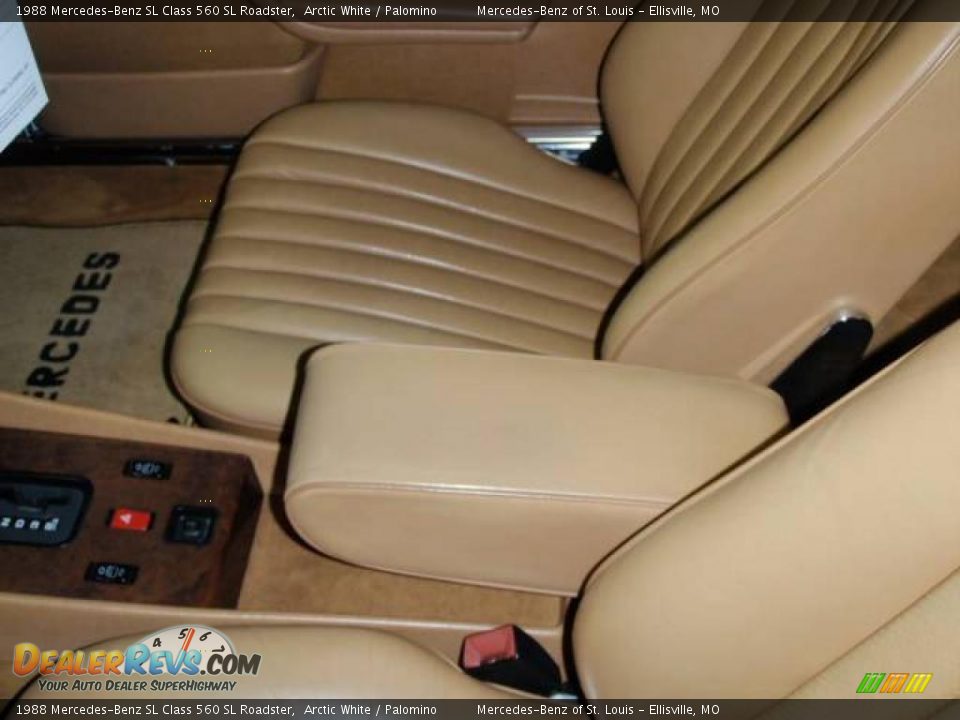 1988 Mercedes-Benz SL Class 560 SL Roadster Arctic White / Palomino Photo #21