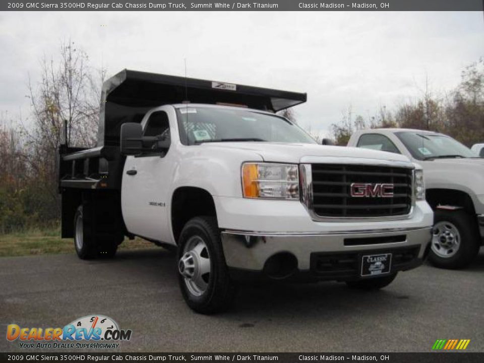 2009 GMC Sierra 3500HD Regular Cab Chassis Dump Truck Summit White / Dark Titanium Photo #3