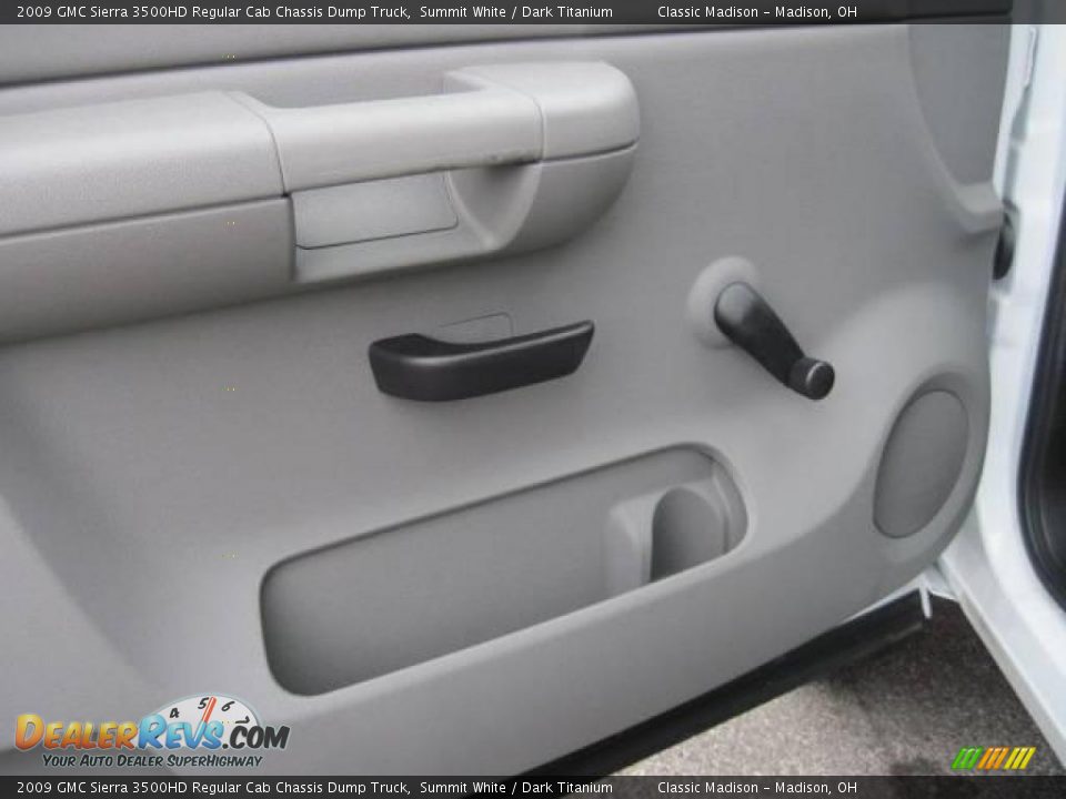 2009 GMC Sierra 3500HD Regular Cab Chassis Dump Truck Summit White / Dark Titanium Photo #6