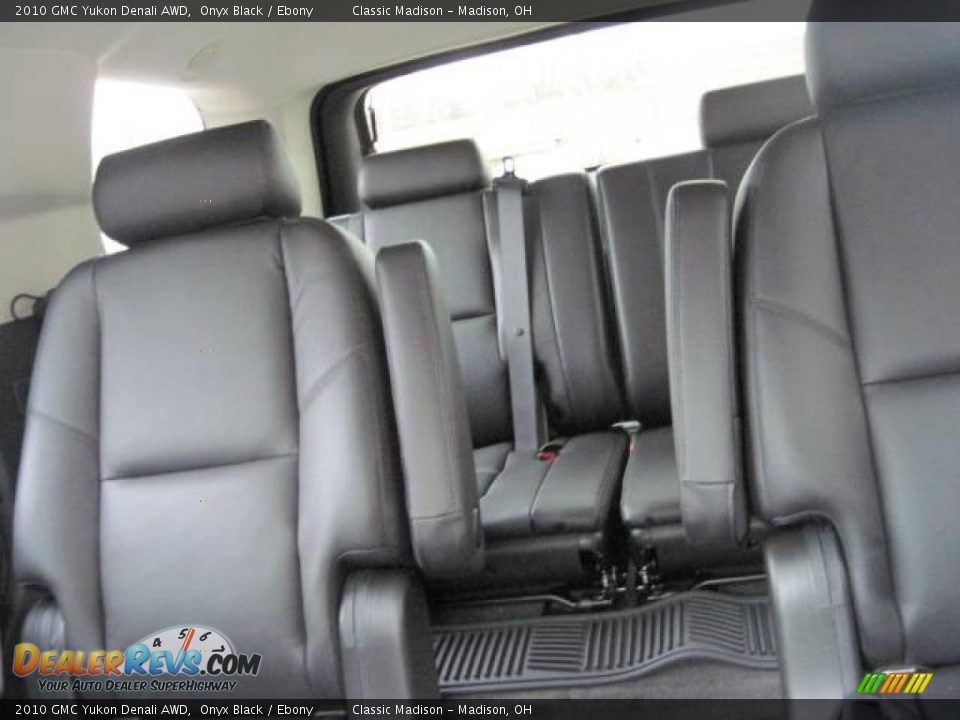 2010 GMC Yukon Denali AWD Onyx Black / Ebony Photo #14