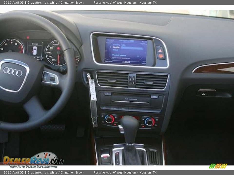 2010 Audi Q5 3.2 quattro Ibis White / Cinnamon Brown Photo #5
