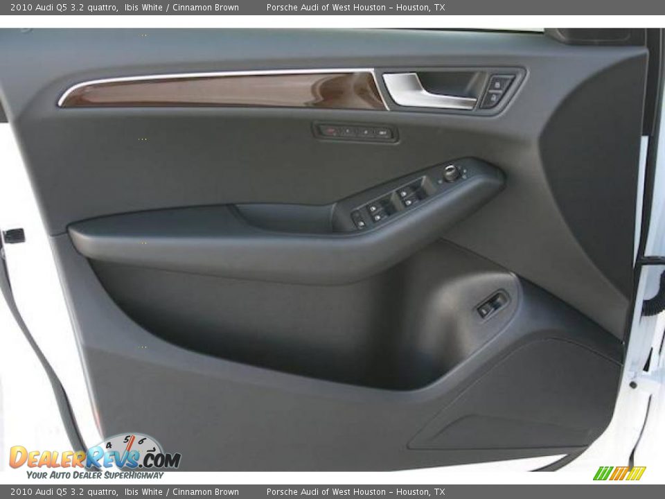 2010 Audi Q5 3.2 quattro Ibis White / Cinnamon Brown Photo #11