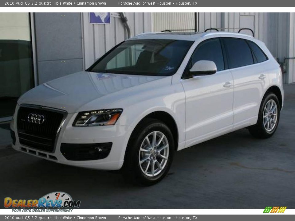 2010 Audi Q5 3.2 quattro Ibis White / Cinnamon Brown Photo #13