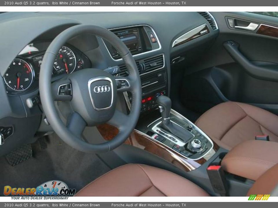 2010 Audi Q5 3.2 quattro Ibis White / Cinnamon Brown Photo #16