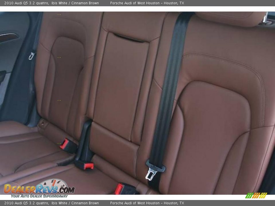 2010 Audi Q5 3.2 quattro Ibis White / Cinnamon Brown Photo #19