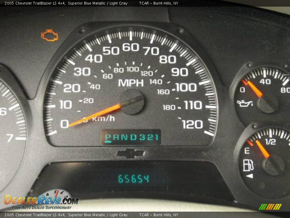 2005 Chevrolet TrailBlazer LS 4x4 Superior Blue Metallic / Light Gray Photo #12