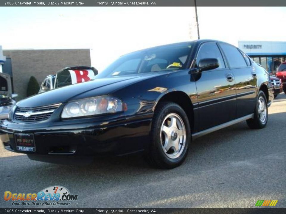 2005 Chevrolet Impala Black / Medium Gray Photo #1