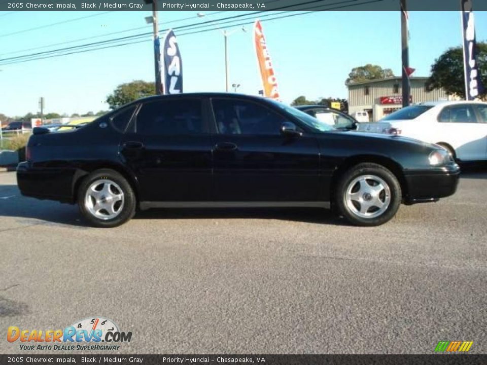 2005 Chevrolet Impala Black / Medium Gray Photo #5