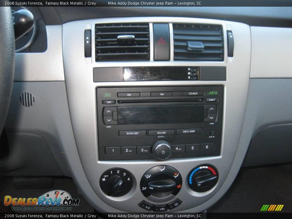 2008 Suzuki Forenza Fantasy Black Metallic / Grey Photo #10