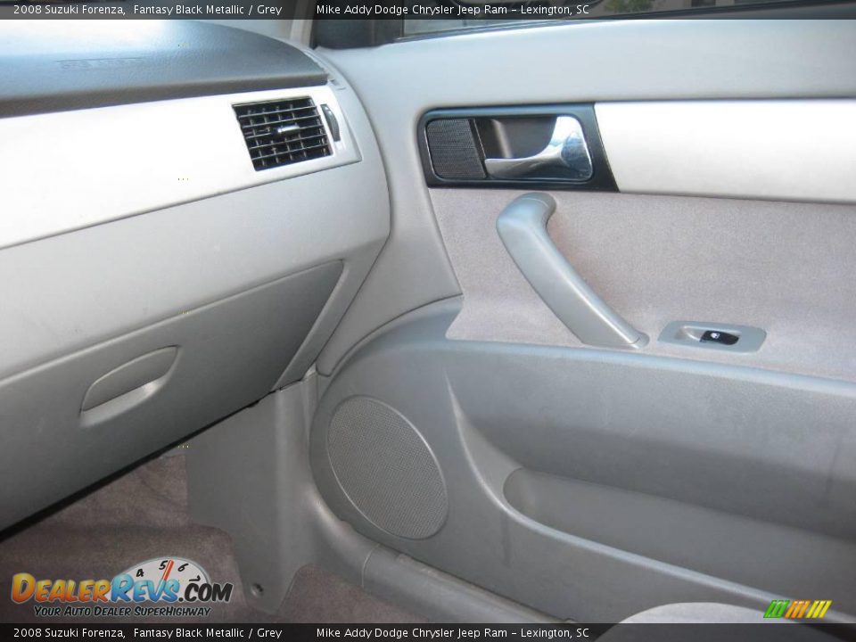 2008 Suzuki Forenza Fantasy Black Metallic / Grey Photo #14