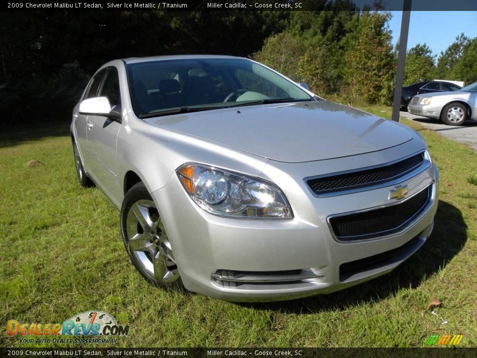 2009 Chevrolet Malibu LT Sedan Silver Ice Metallic / Titanium Photo #1
