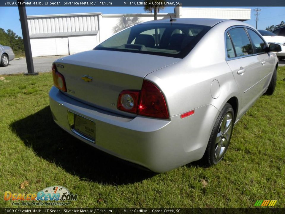2009 Chevrolet Malibu LT Sedan Silver Ice Metallic / Titanium Photo #14