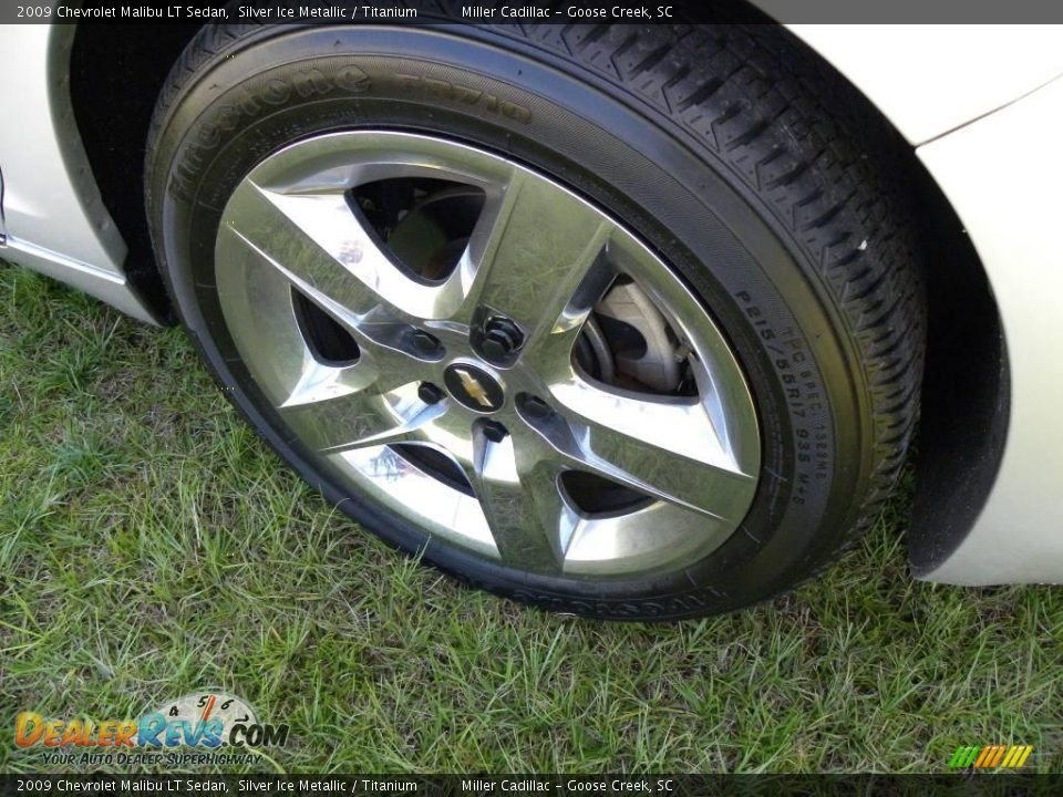 2009 Chevrolet Malibu LT Sedan Silver Ice Metallic / Titanium Photo #16