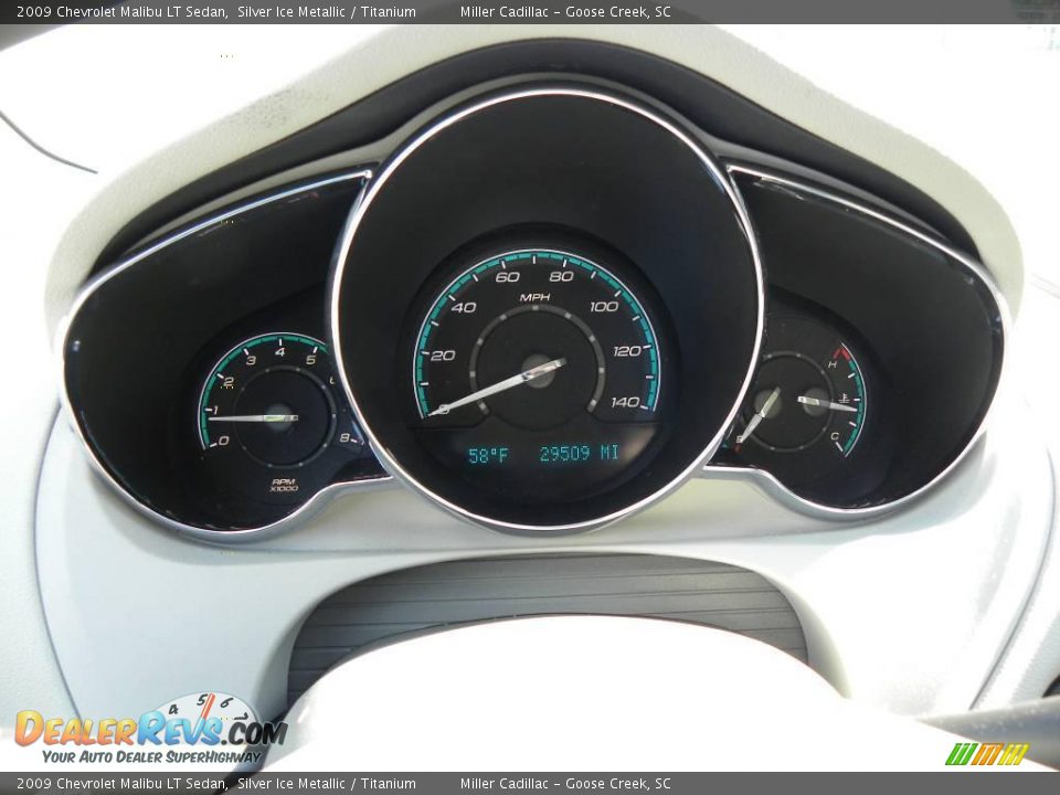2009 Chevrolet Malibu LT Sedan Silver Ice Metallic / Titanium Photo #22