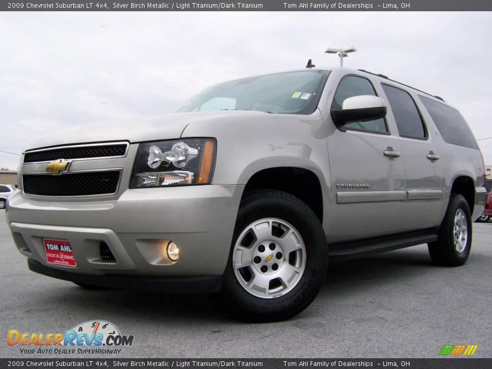 2009 Chevrolet Suburban LT 4x4 Silver Birch Metallic / Light Titanium/Dark Titanium Photo #5