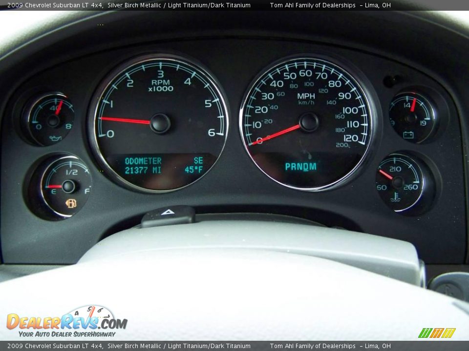 2009 Chevrolet Suburban LT 4x4 Silver Birch Metallic / Light Titanium/Dark Titanium Photo #19
