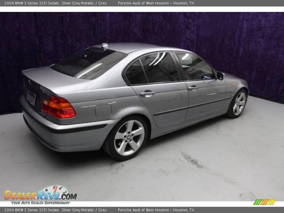 2004 BMW 3 Series 325i Sedan Silver Grey Metallic / Grey Photo #5