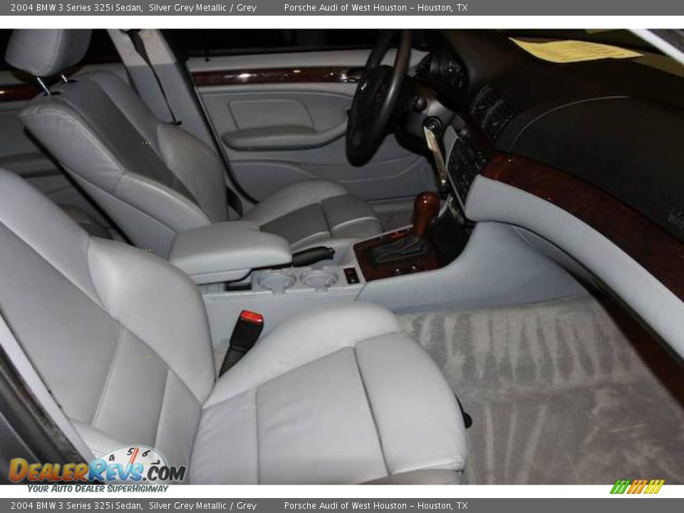 2004 BMW 3 Series 325i Sedan Silver Grey Metallic / Grey Photo #9