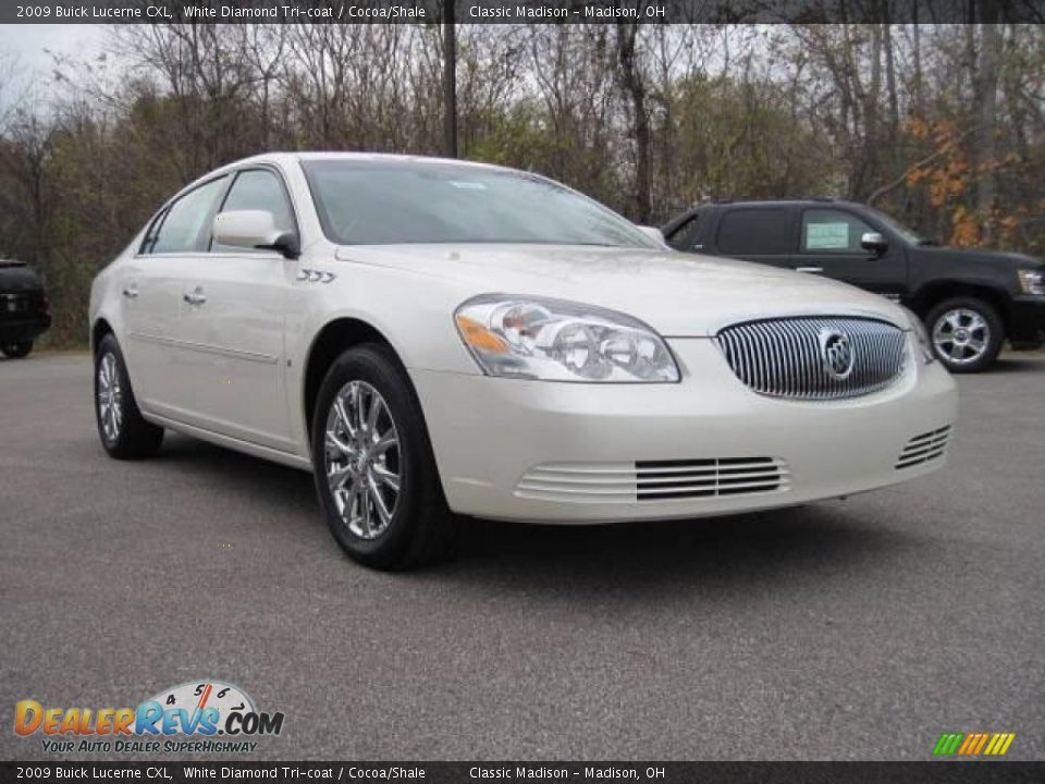 2009 Buick Lucerne CXL White Diamond Tri-coat / Cocoa/Shale Photo #3