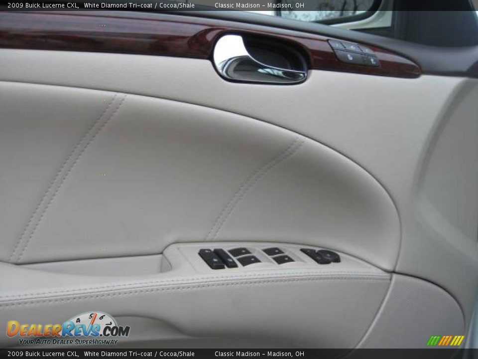2009 Buick Lucerne CXL White Diamond Tri-coat / Cocoa/Shale Photo #6