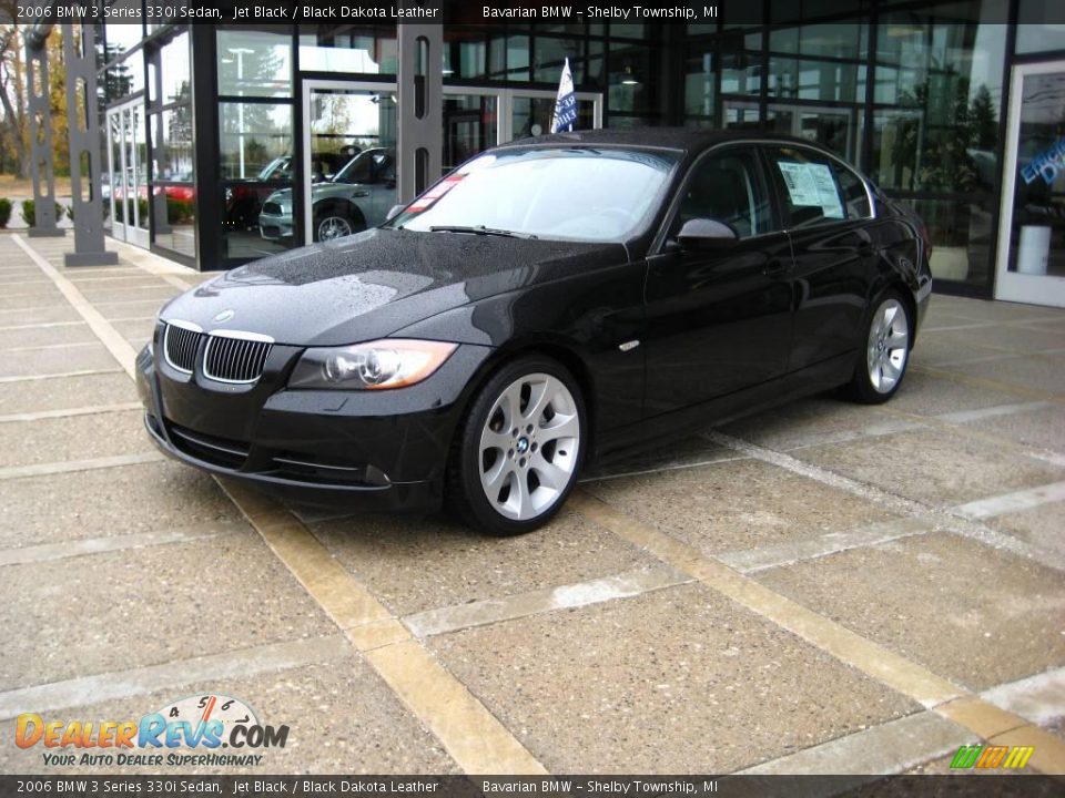 2006 BMW 3 Series 330i Sedan Jet Black / Black Dakota Leather Photo #4