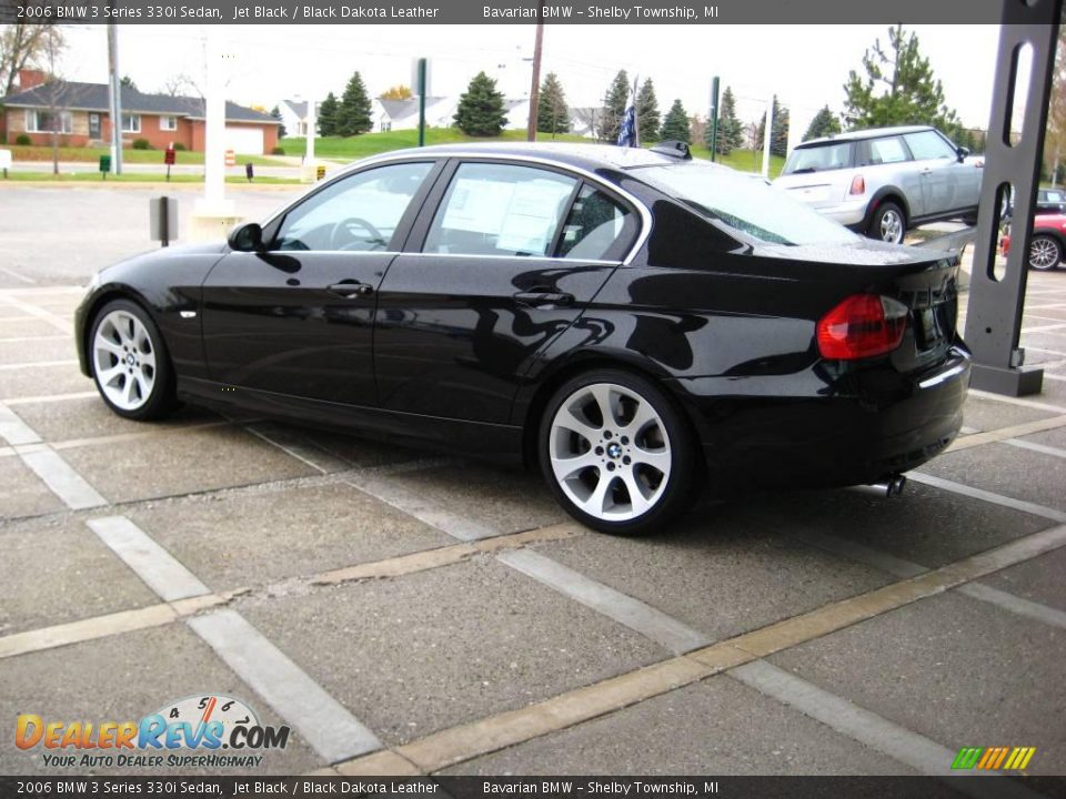 2006 BMW 3 Series 330i Sedan Jet Black / Black Dakota Leather Photo #5