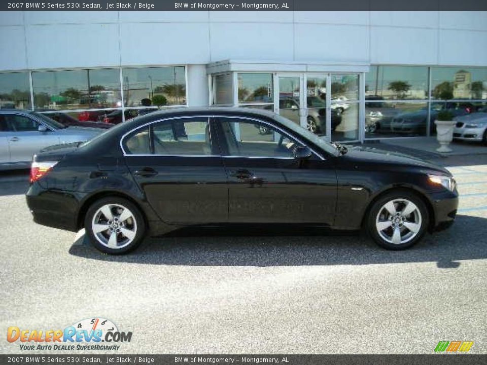 2007 BMW 5 Series 530i Sedan Jet Black / Beige Photo #2