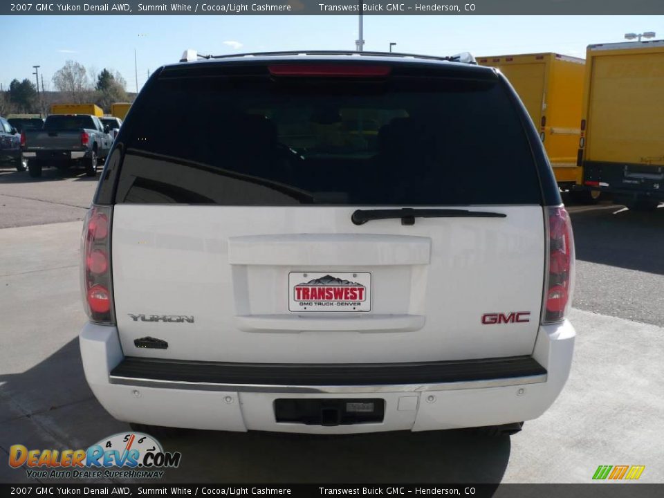 2007 GMC Yukon Denali AWD Summit White / Cocoa/Light Cashmere Photo #5