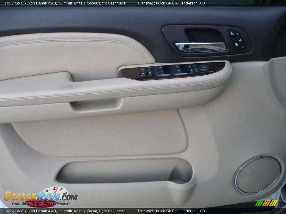 2007 GMC Yukon Denali AWD Summit White / Cocoa/Light Cashmere Photo #7