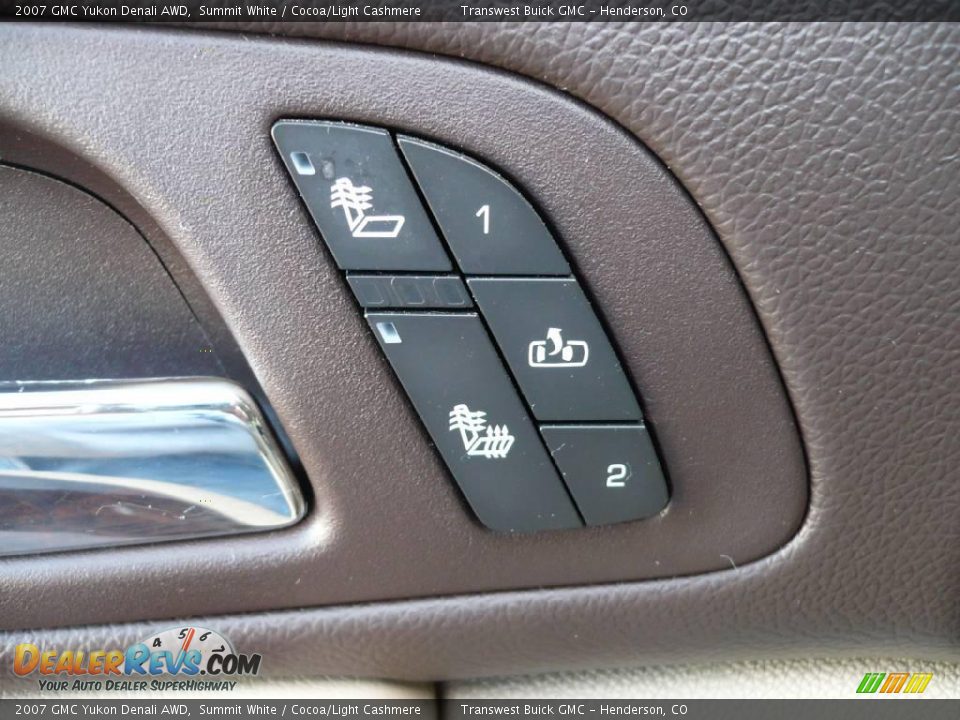 2007 GMC Yukon Denali AWD Summit White / Cocoa/Light Cashmere Photo #9