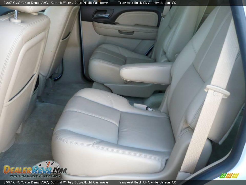 2007 GMC Yukon Denali AWD Summit White / Cocoa/Light Cashmere Photo #11