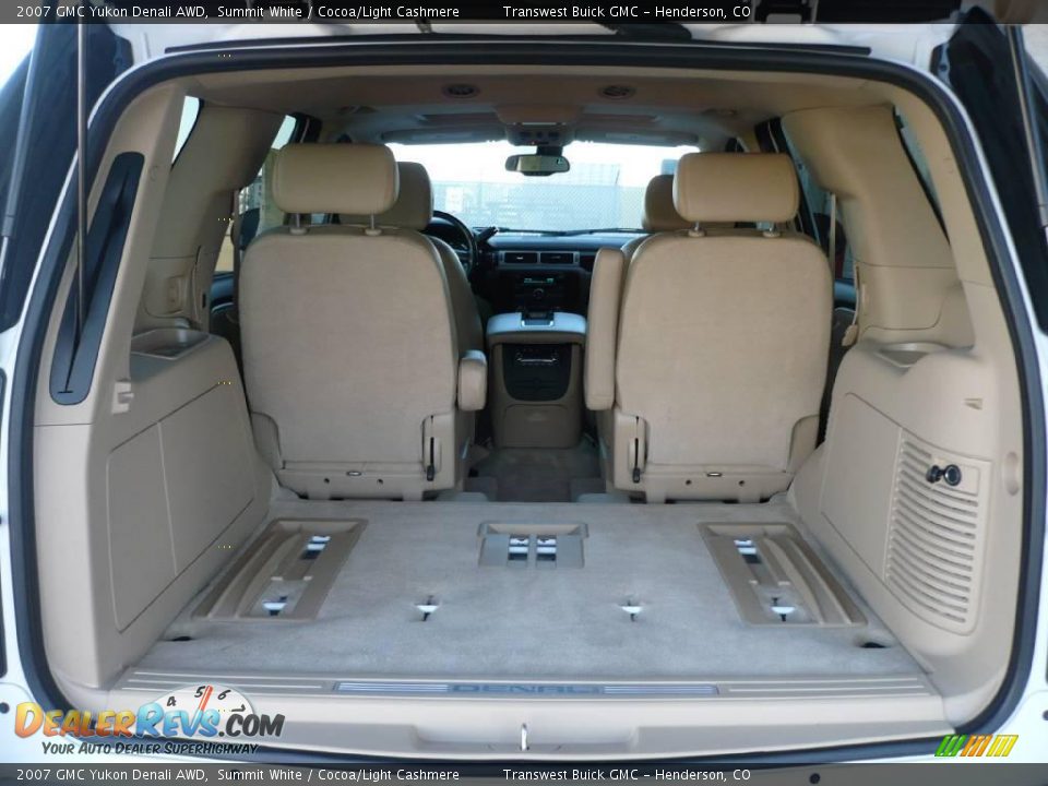 2007 GMC Yukon Denali AWD Summit White / Cocoa/Light Cashmere Photo #12