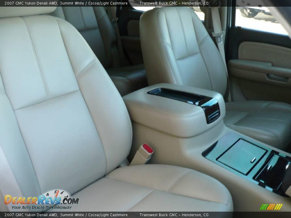 2007 GMC Yukon Denali AWD Summit White / Cocoa/Light Cashmere Photo #16