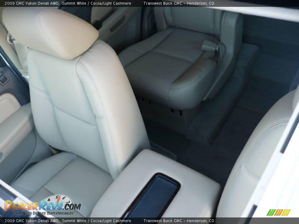 2009 GMC Yukon Denali AWD Summit White / Cocoa/Light Cashmere Photo #8