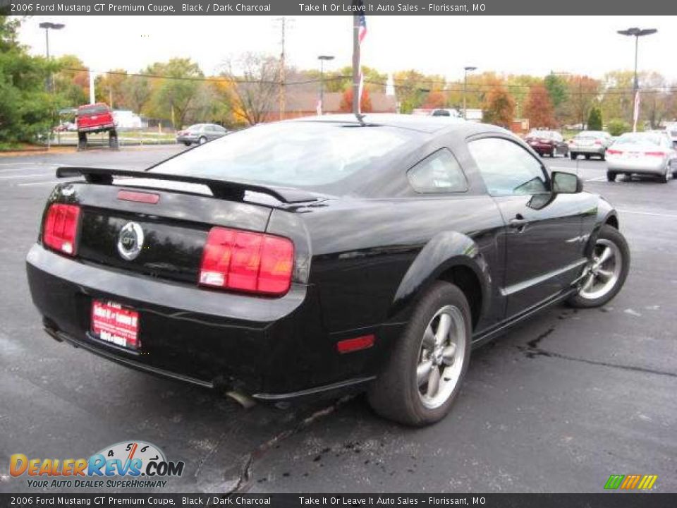 2006 Ford Mustang GT Premium Coupe Black / Dark Charcoal Photo #19