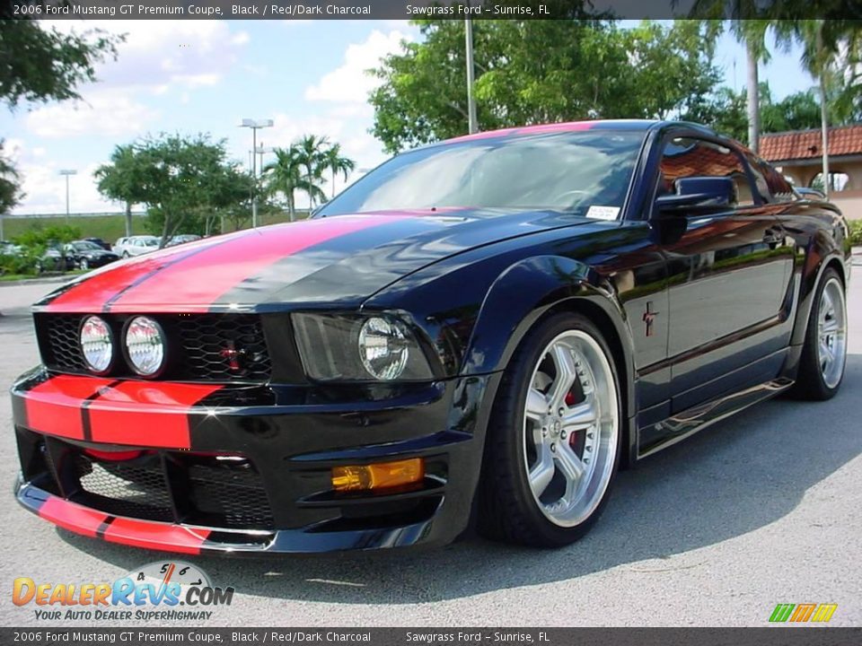 2006 Ford Mustang GT Premium Coupe Black / Red/Dark Charcoal Photo #9